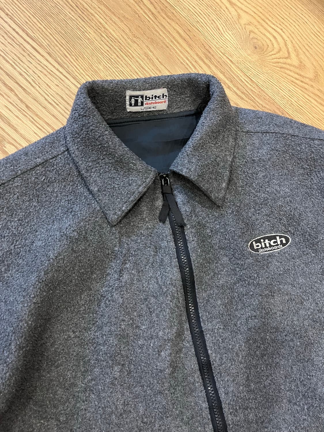 빈티지 BITCH SKATEBOARDS 짚업 플리스 상품이미지2
