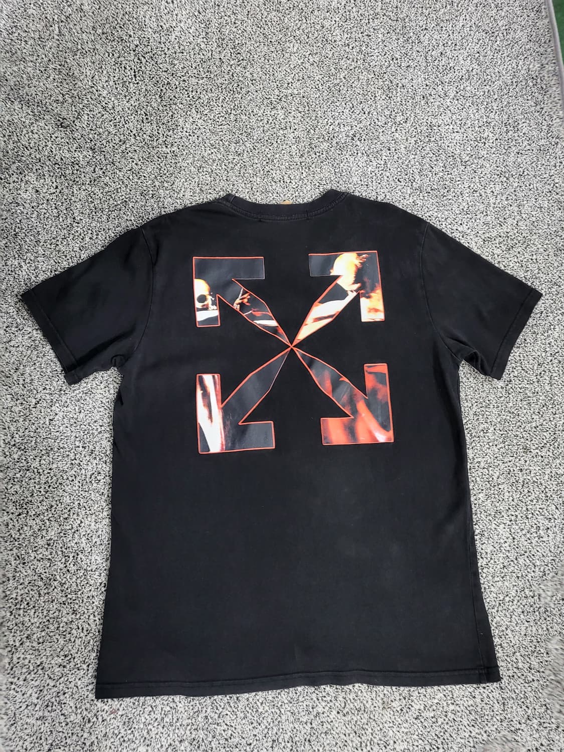 Off-White 그래픽 반팔 티셔츠 상품이미지1
