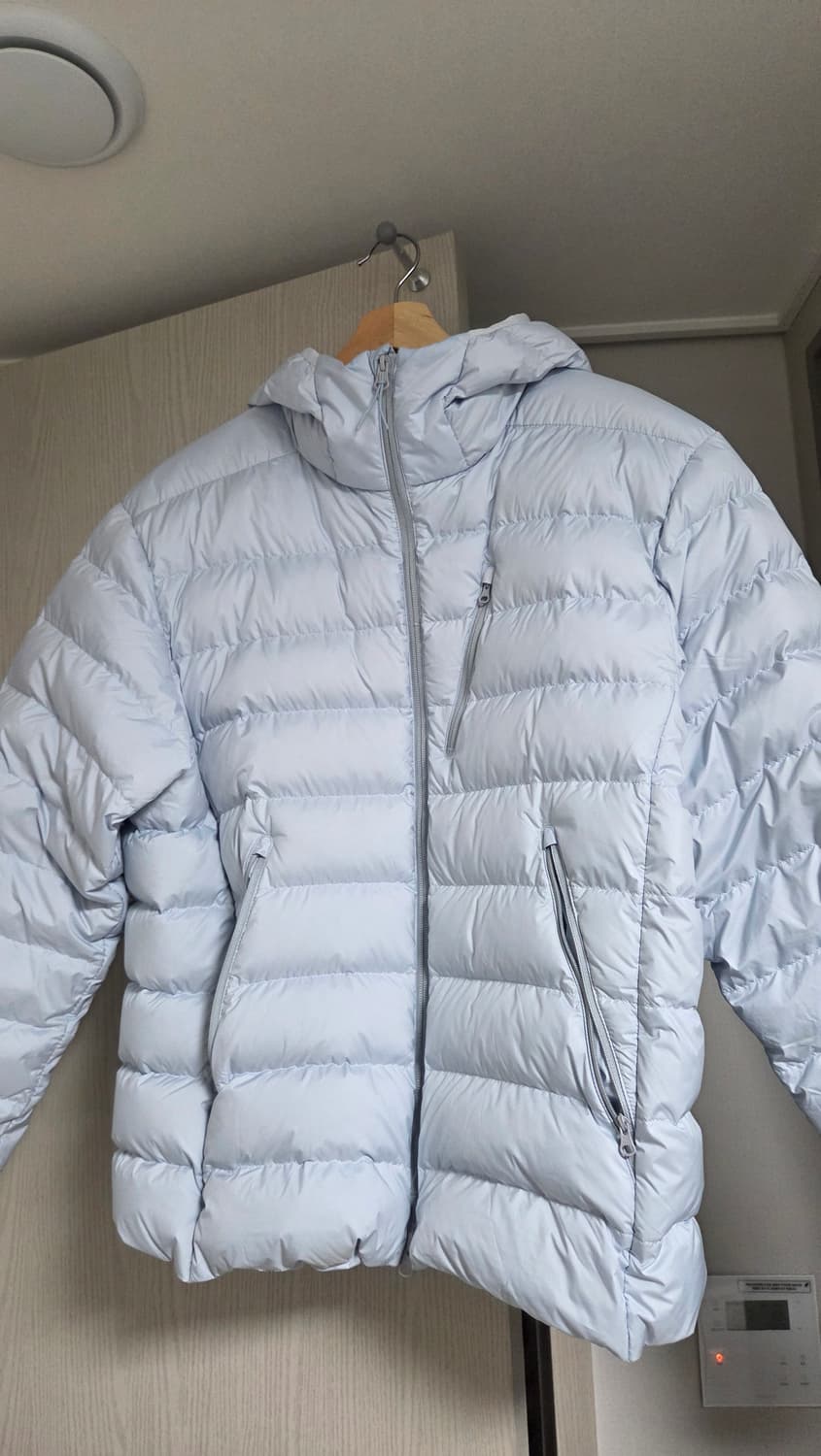 무신사스탠다드 시티레저 후디드 라이트 다운 재킷 (클라우디블루) XL 상품이미지2