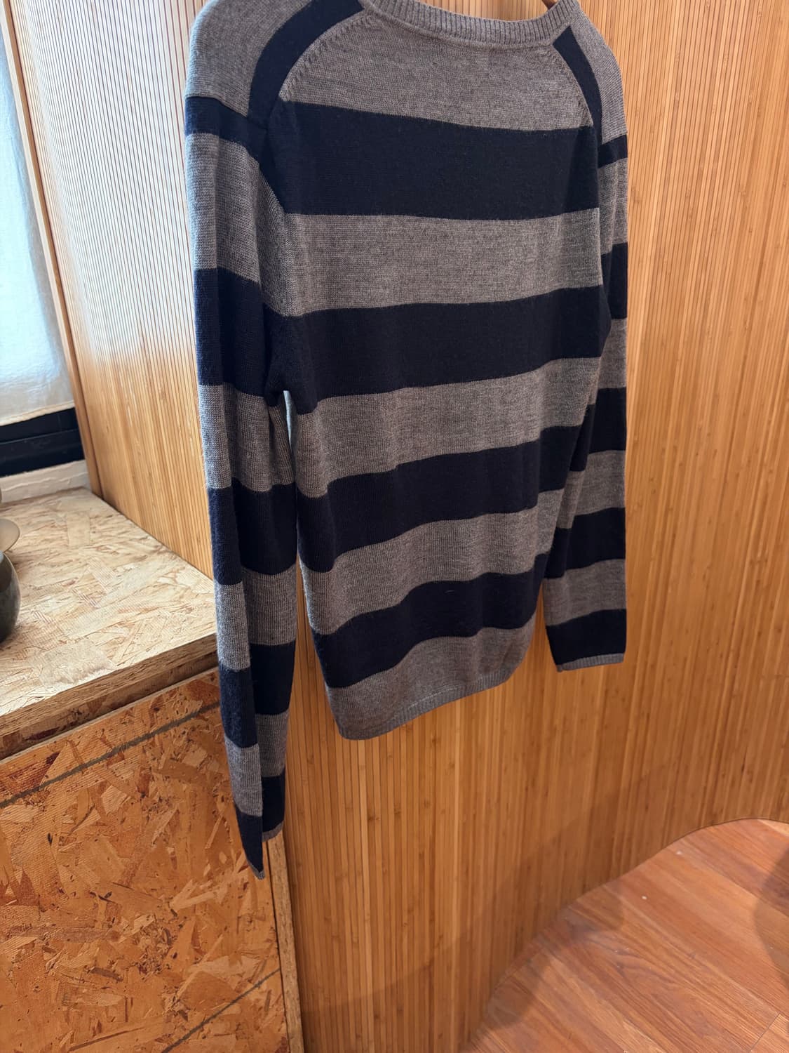 COMME ÇA ISM Stipre V neck Knit 상품이미지5