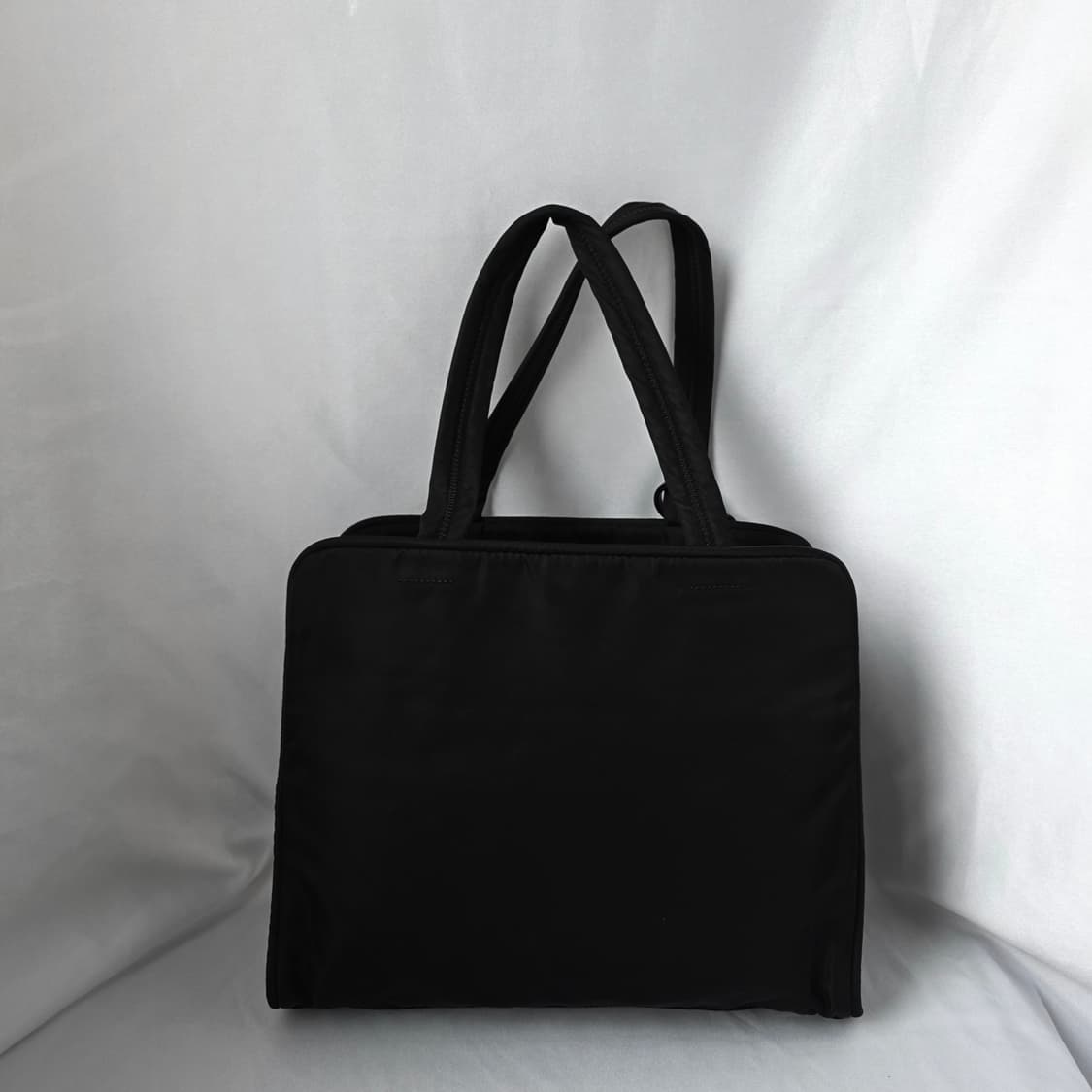 [정품 PRADA] 프라다 포코노 나일론 여성 토트백 상품이미지5