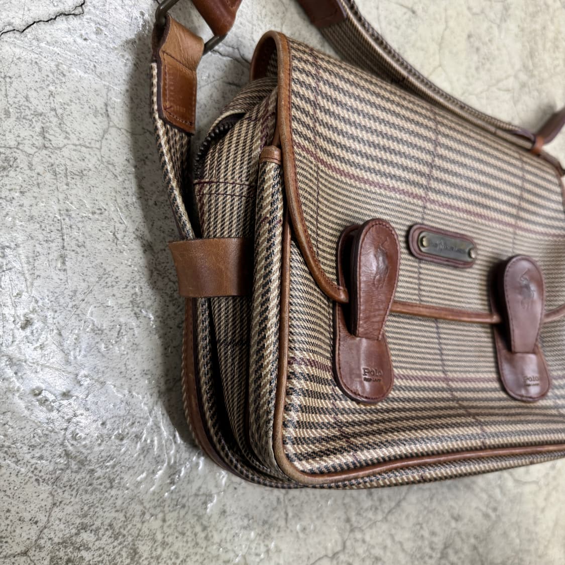 폴로 글렌 체크 크로스백 상품이미지6