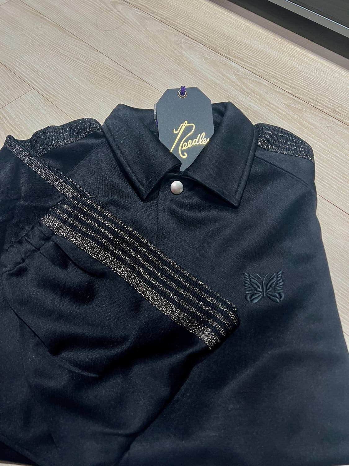 (L)(새상품) Needles 니들스 트랙자켓 트랙탑 블랙 실버 상품이미지2