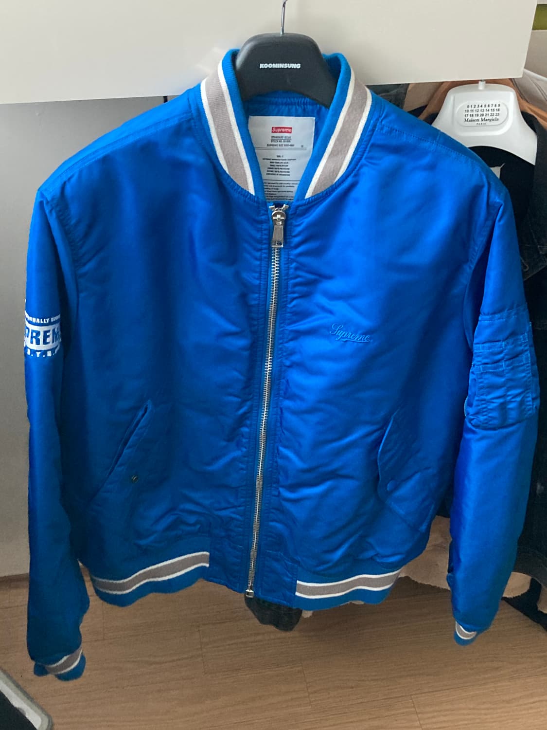 슈프림 세컨드 투 논 MA1 자켓 블루 Supreme 상품이미지2