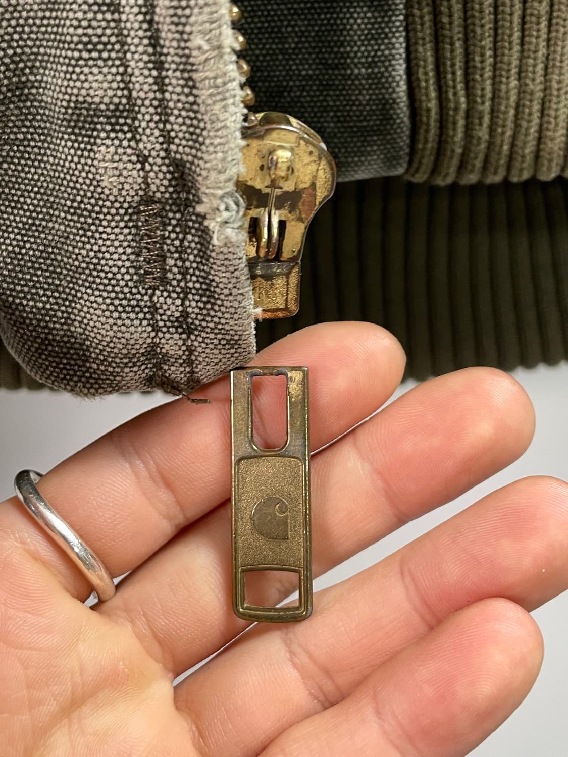 칼하트 J130 모스그린 덕액티브 자켓 (on.448) 상품이미지7