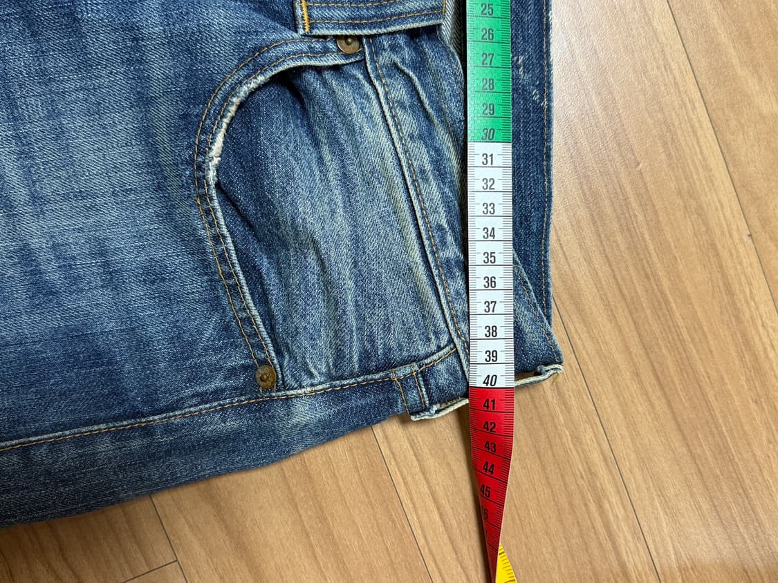 리바이스 LVC47501 리페어진 32 사이즈 상품이미지9