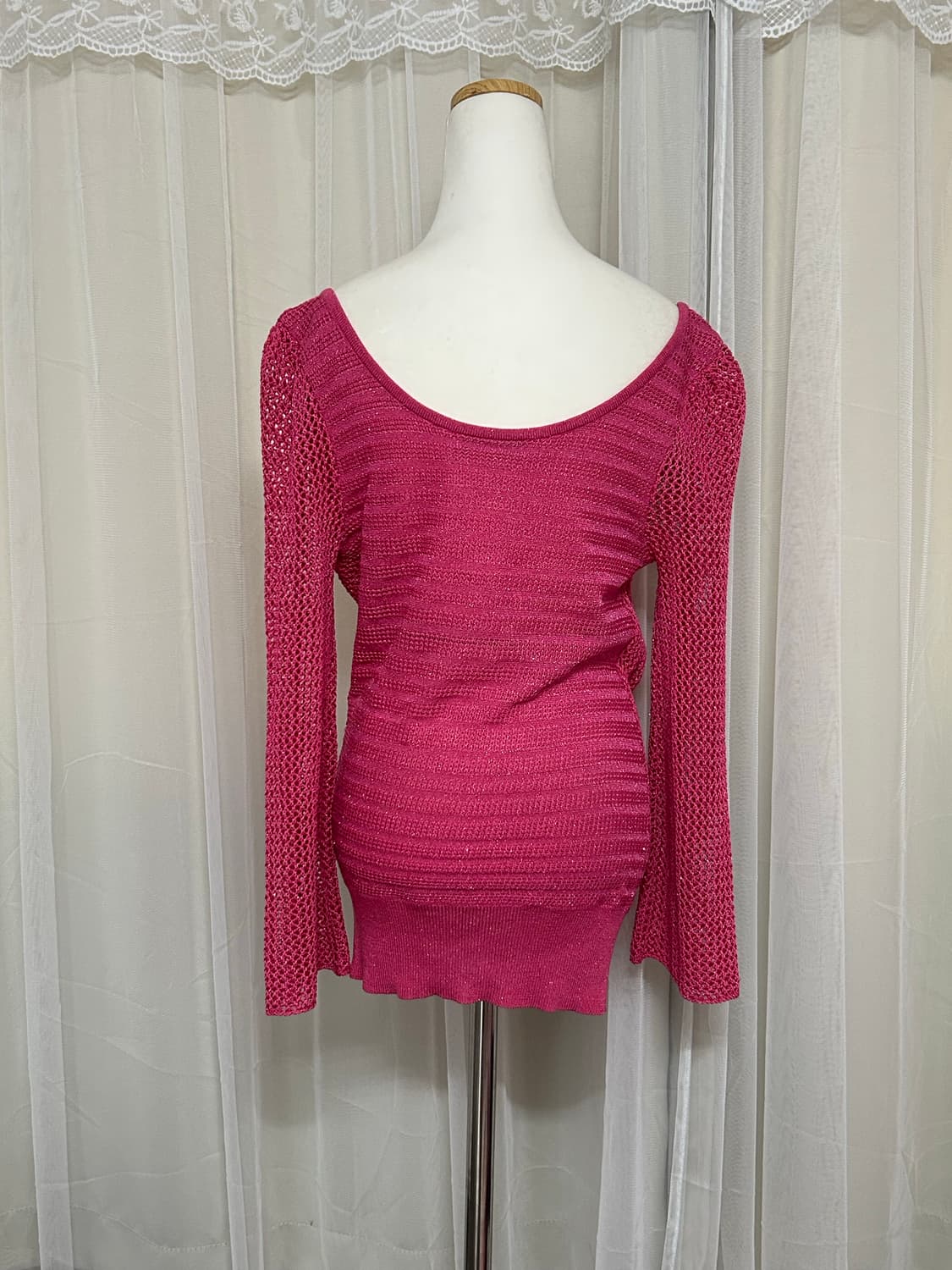 에고이스트 딥핑크 드레이프 그물 니트 상품이미지2