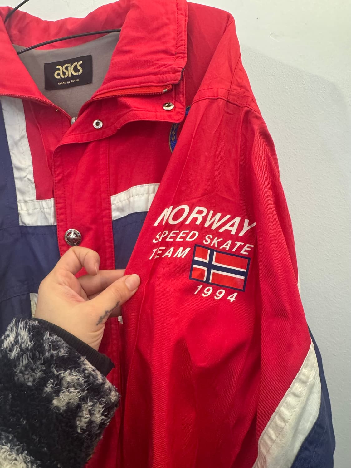 ASICS 노르웨이 스피드 스케이팅 국가대표 팀복 상품이미지2