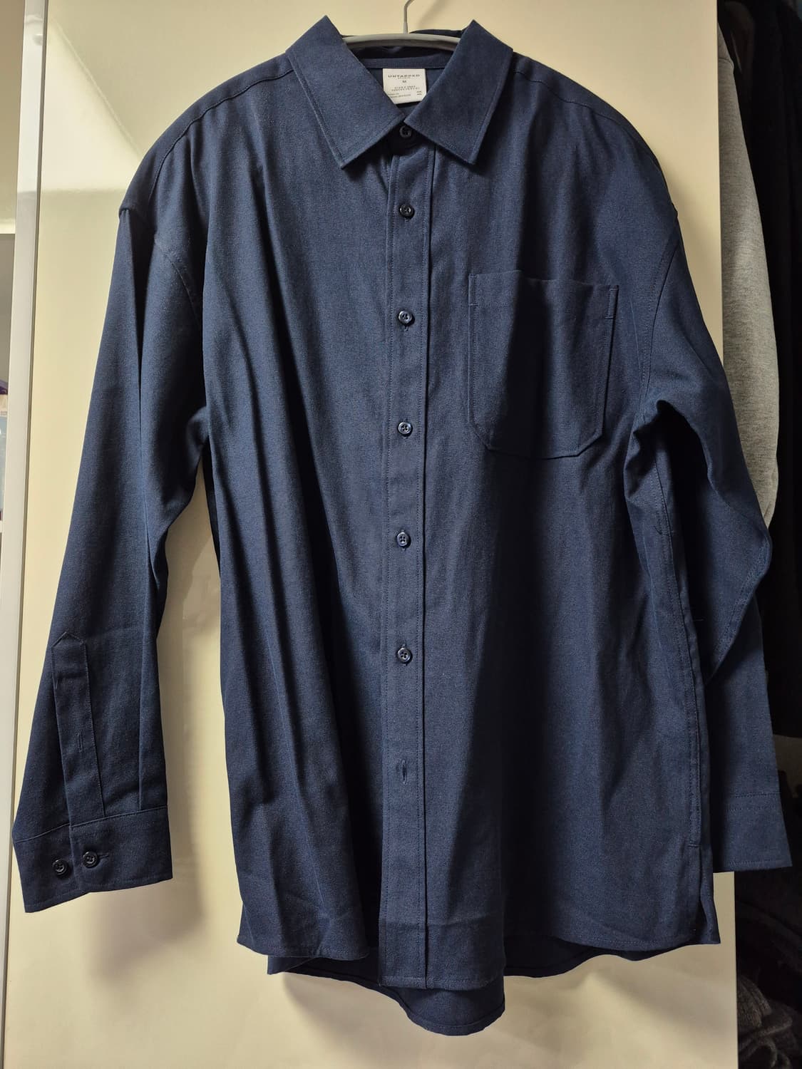 언탭트스튜디오_오버핏 옥스포드 셔츠_네이비M 상품이미지3