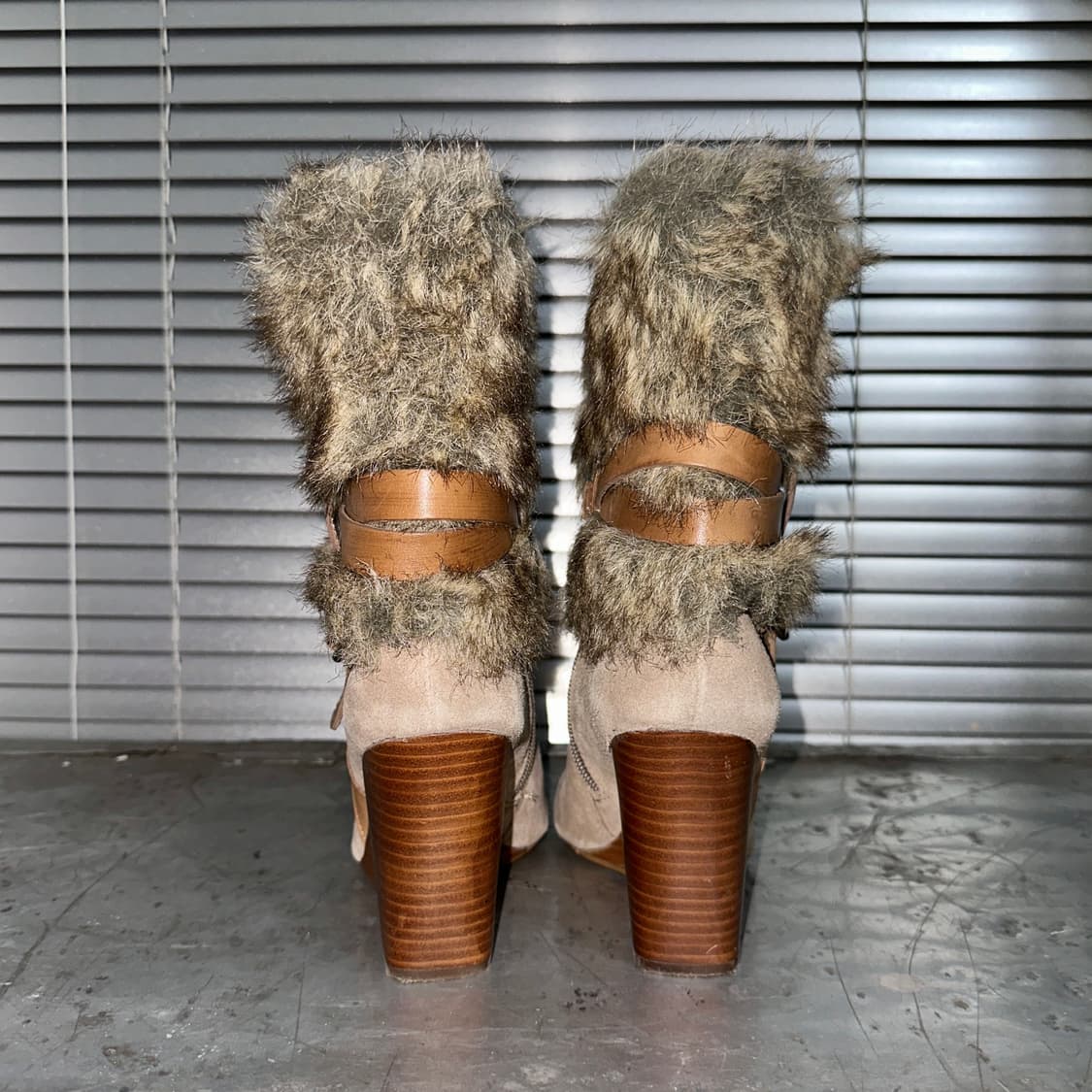 00s 스웨이드 & 퍼 웨치힐 부츠 상품이미지6