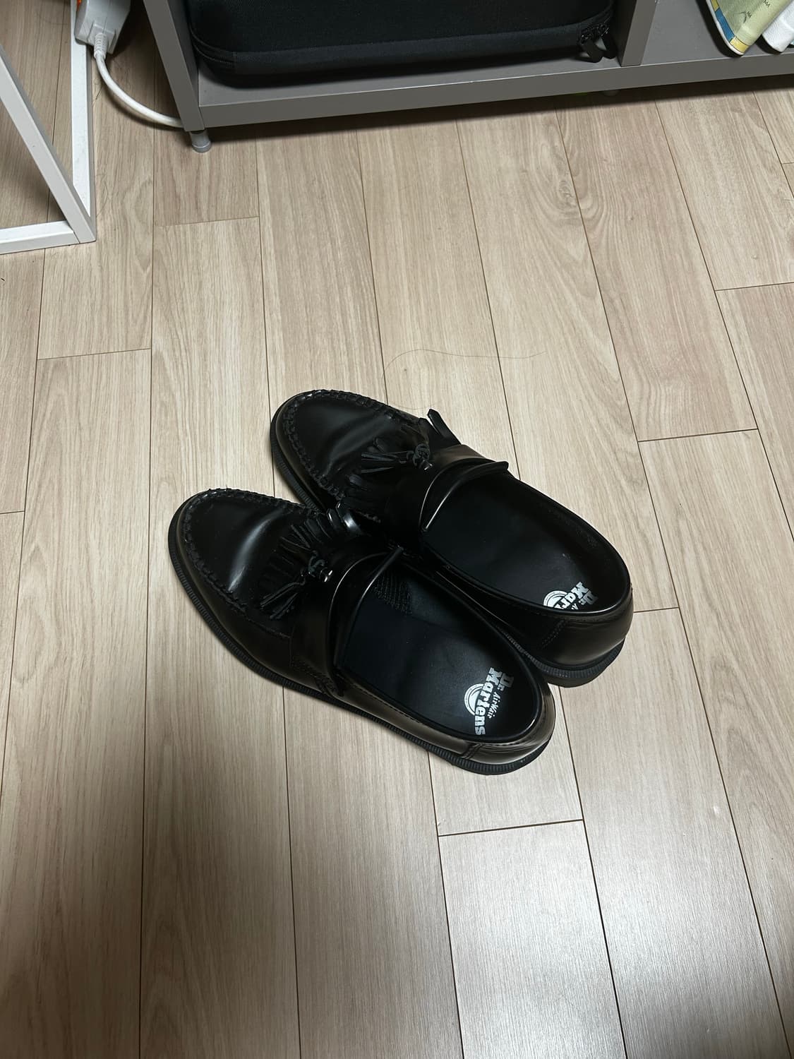 닥터마틴 아드리안 스무스 블랙 상품이미지1