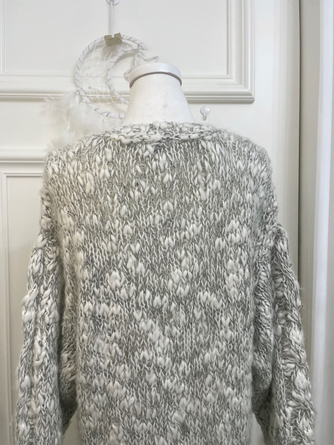 khaki white boucle over sweater cardigan 상품이미지4