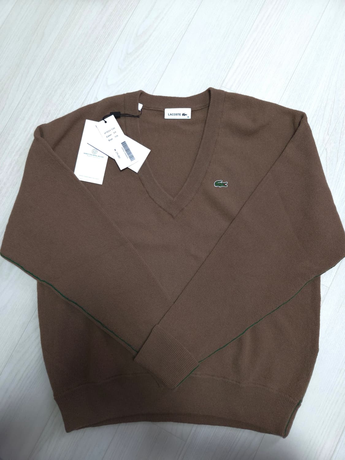 새상품) 라코스테 울100 브이넥 니트 브라운 상품이미지3