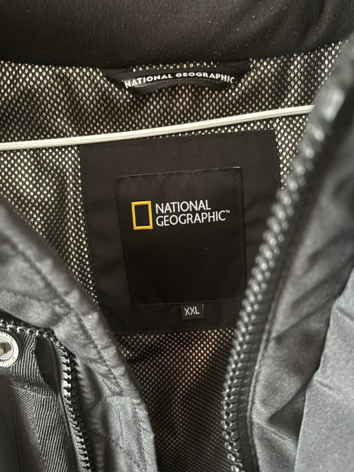 내셔널 지오그래픽 타루가 패딩 A급 팝니다 네고가능 급처해요 상품이미지3