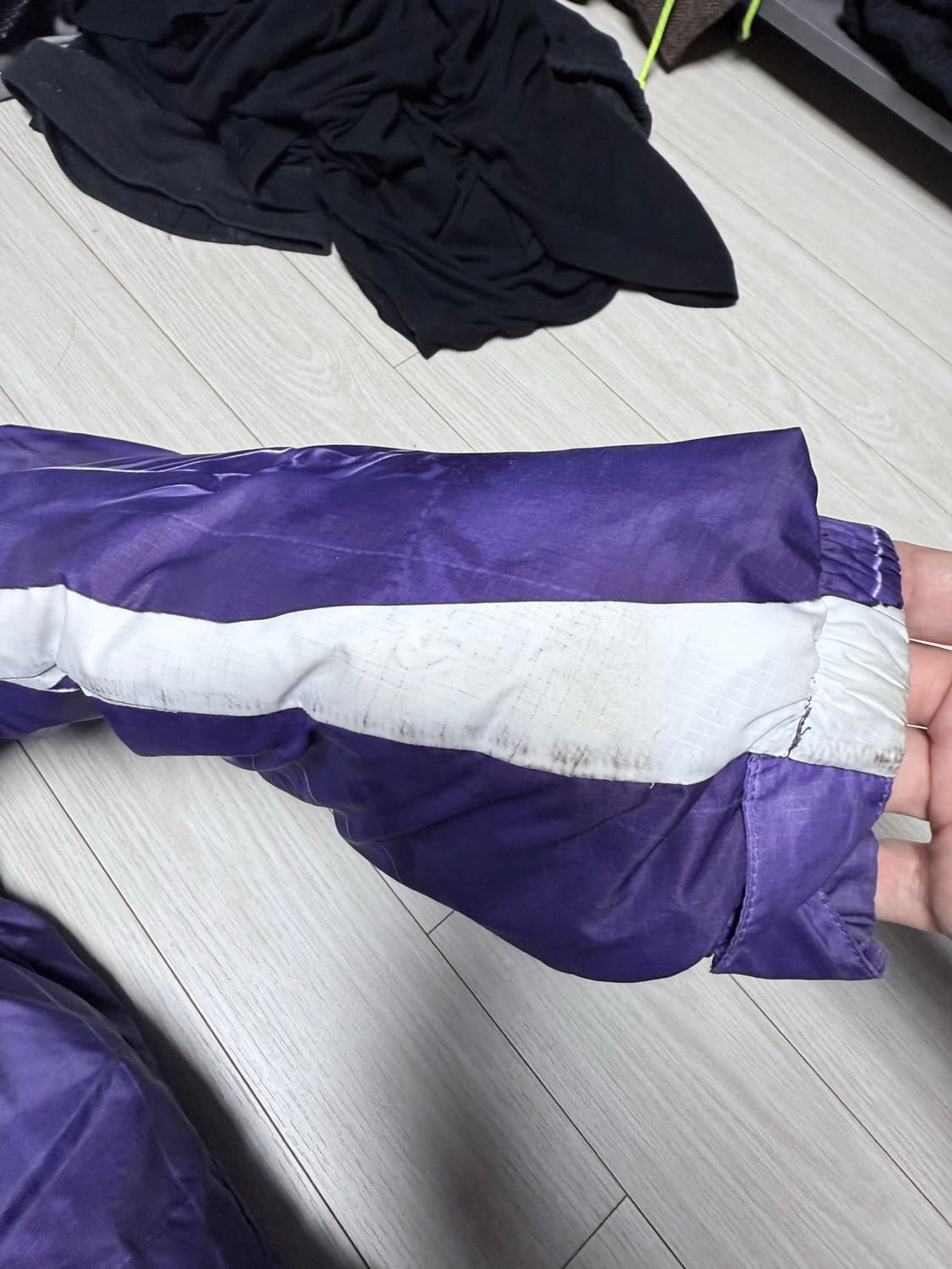 슈프림 x 노스페이스 패딩xl 팝니다 상품이미지9