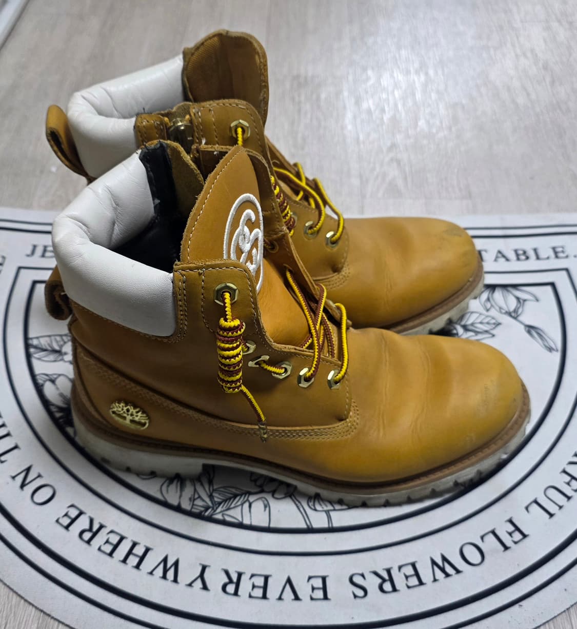 [265]팀버랜드 6인치 워터프루프 스투시 콜라보 부츠 상품이미지4