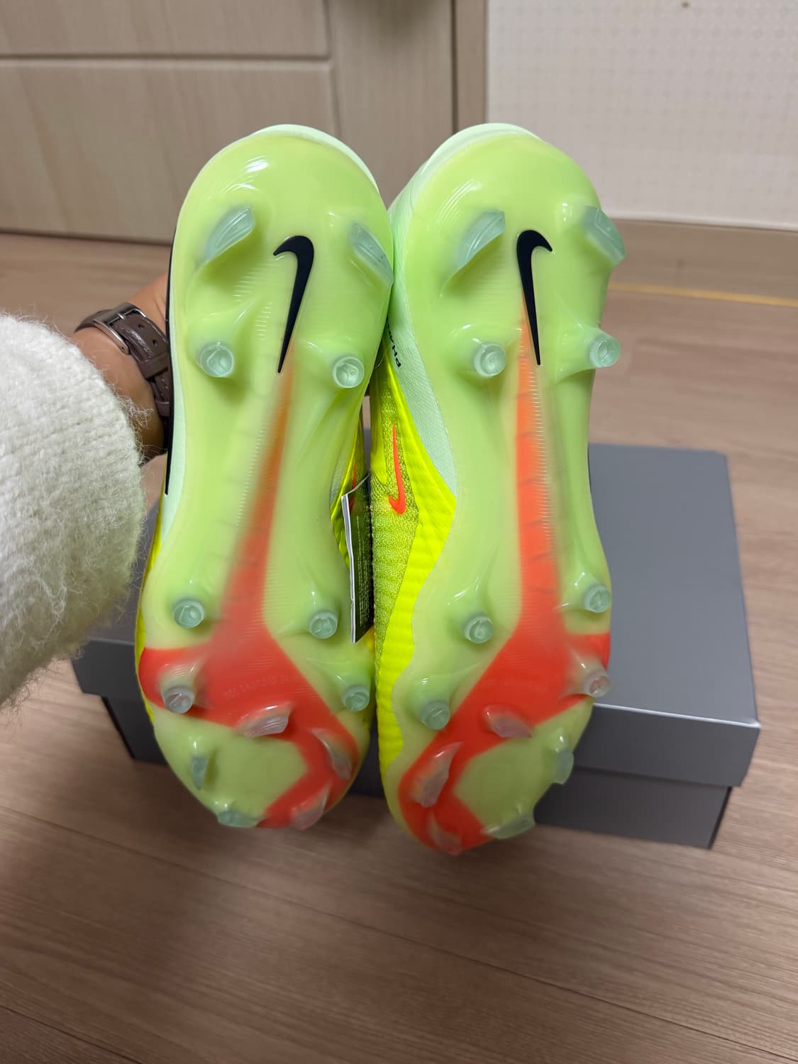 나이키 팬텀 6 로우 엘리트 천연잔디 축구화(새상품) 상품이미지5