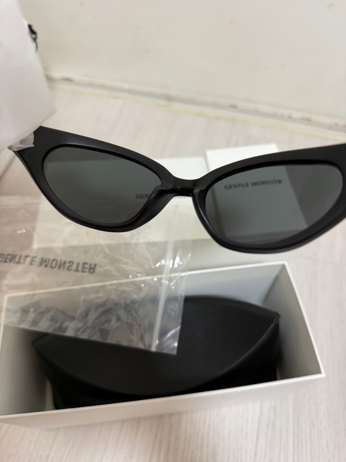 [OS] 젠틀몬스터/ 쥬씨 상품이미지3