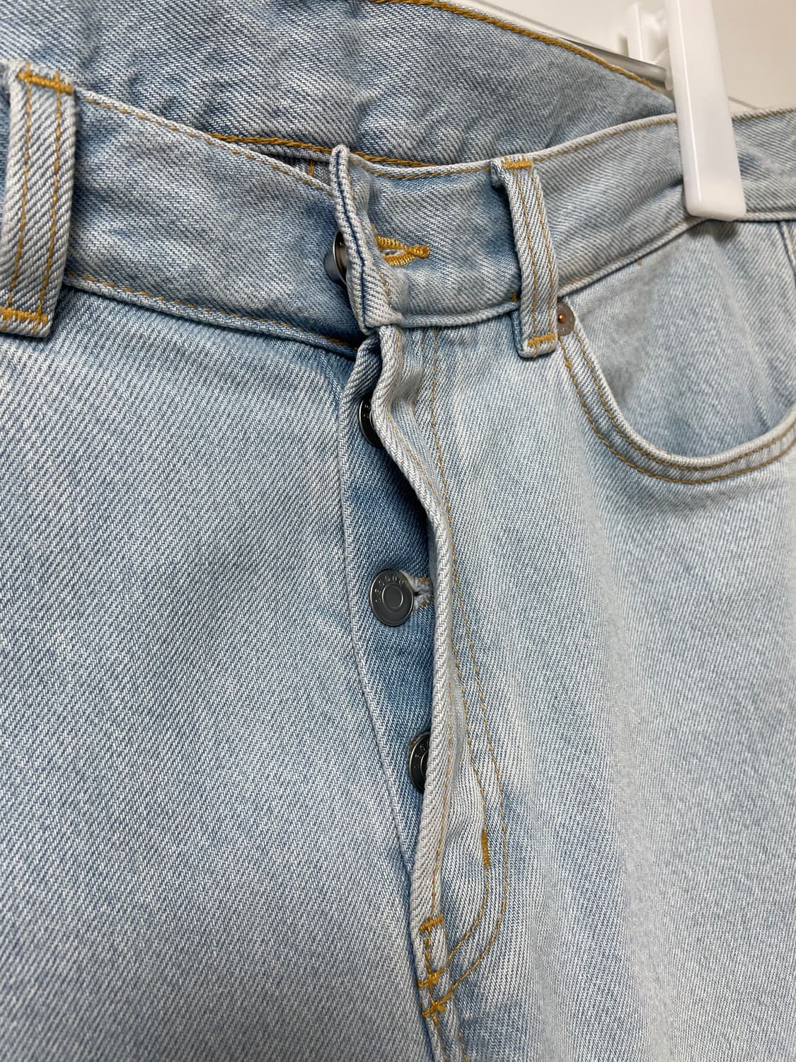 아르켓 남성 레귤러 크롭트 진 연청 29사이즈 상품이미지5