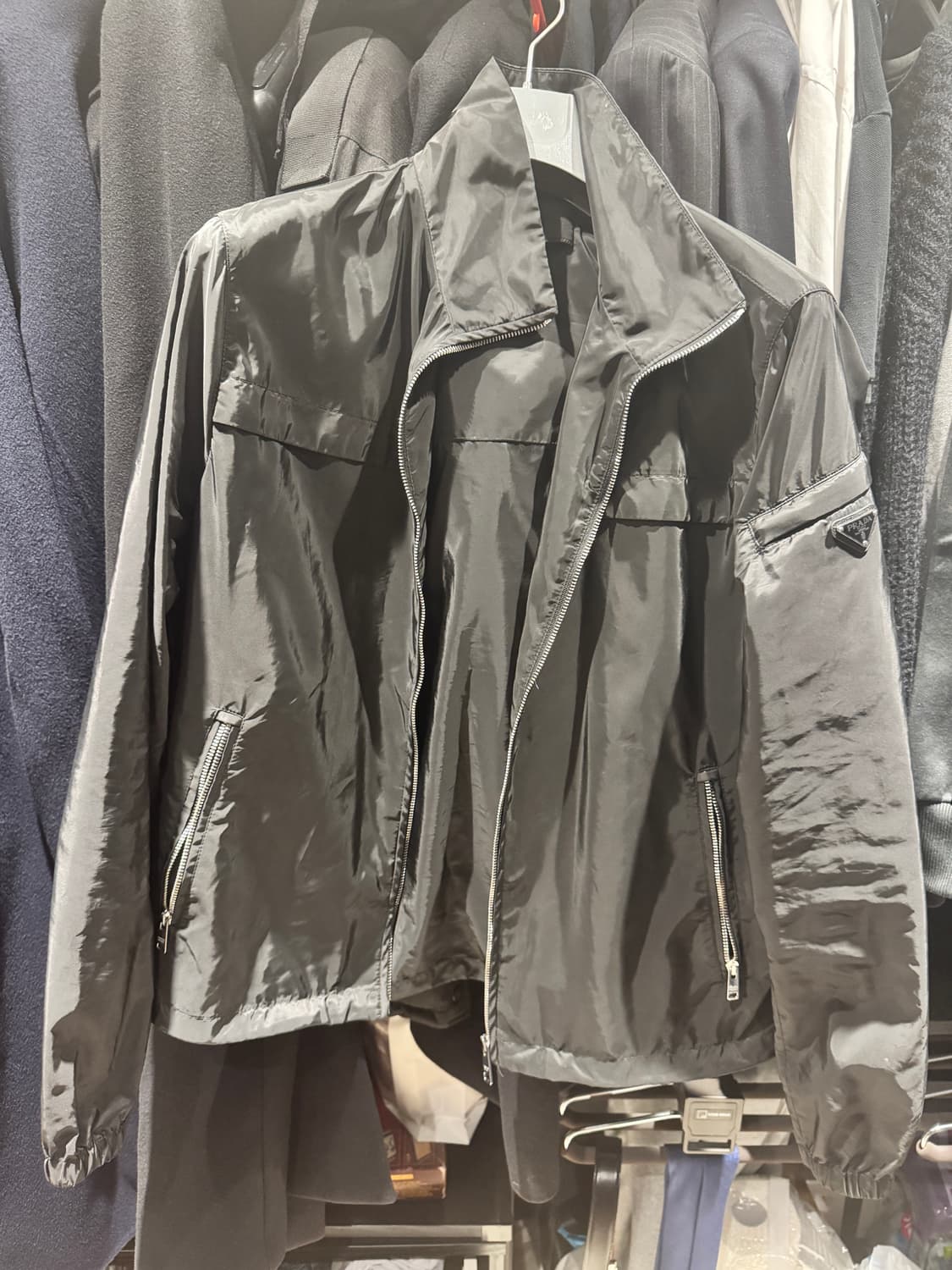 프라다 남성 바람막이 자켓 블랙 54 상품이미지2