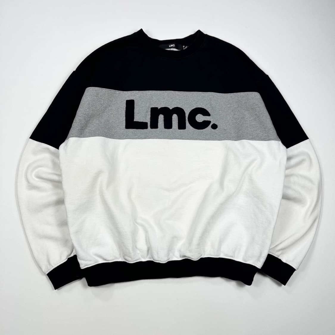 LMC (엘엠씨) 오레오 블랙 맨투맨 (M) 상품이미지2