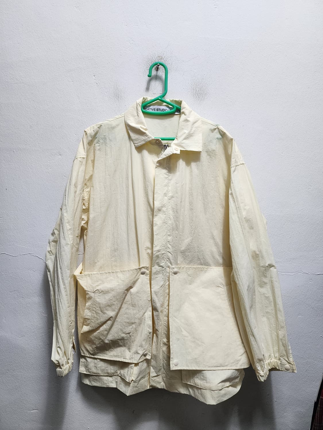 스튜디오 언라벨 x 오유경 나일론 테크맛 자켓 상품이미지1