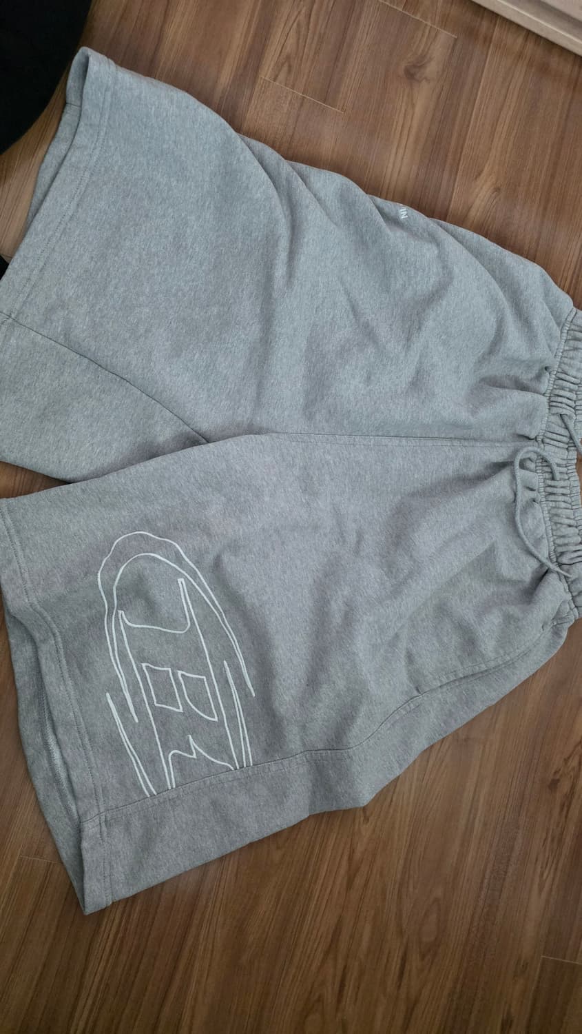 본투윈 버뮤다 팬츠 판매합니다! 상품이미지1