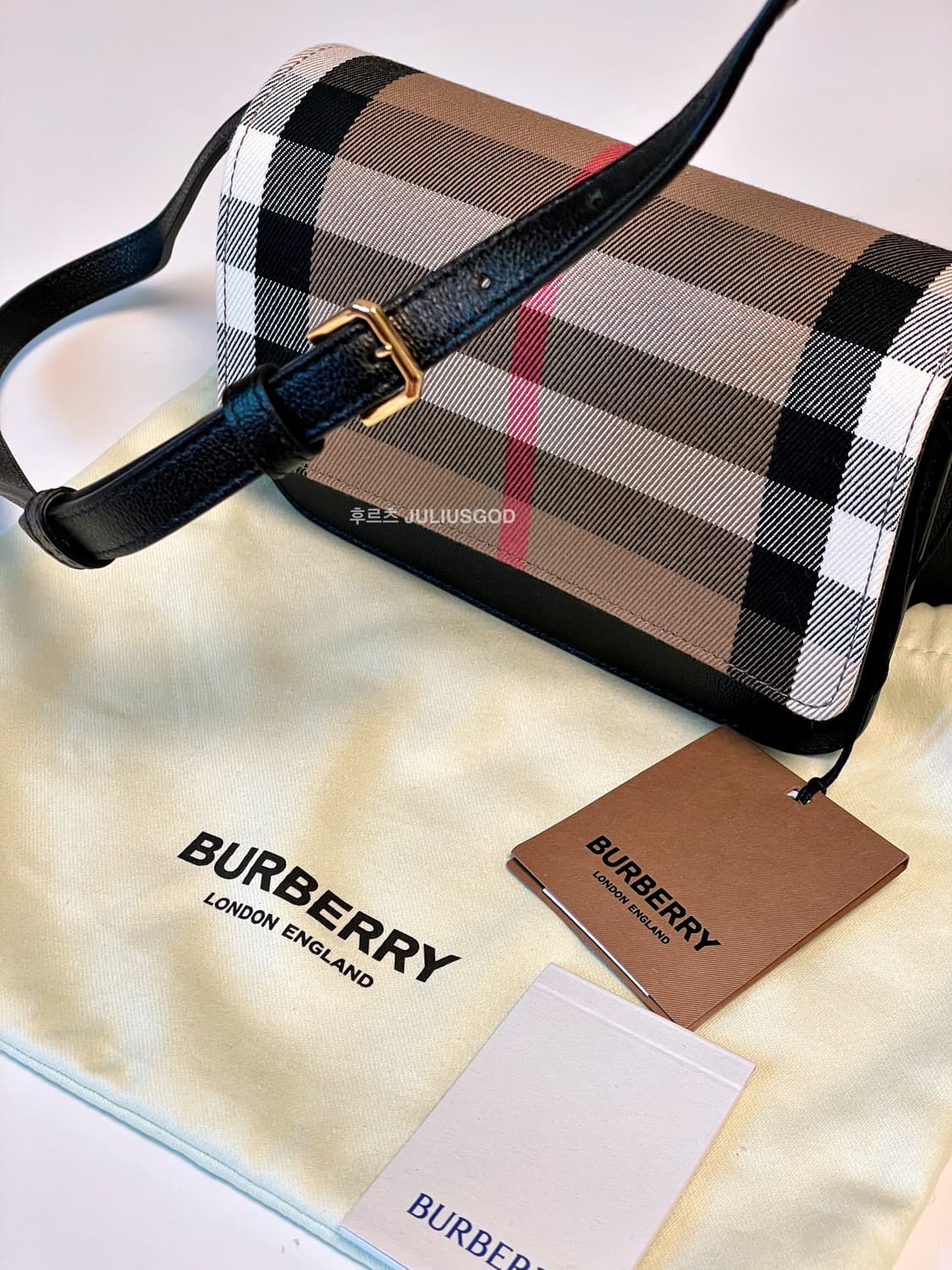 [정품, 새제품] 버버리 BURBERRY 체크 크로스백 클러치 가방  상품이미지7
