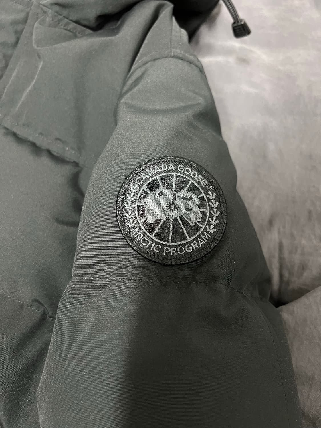 캐나다구스 맥밀란 블랙라벨 xs 상품이미지2