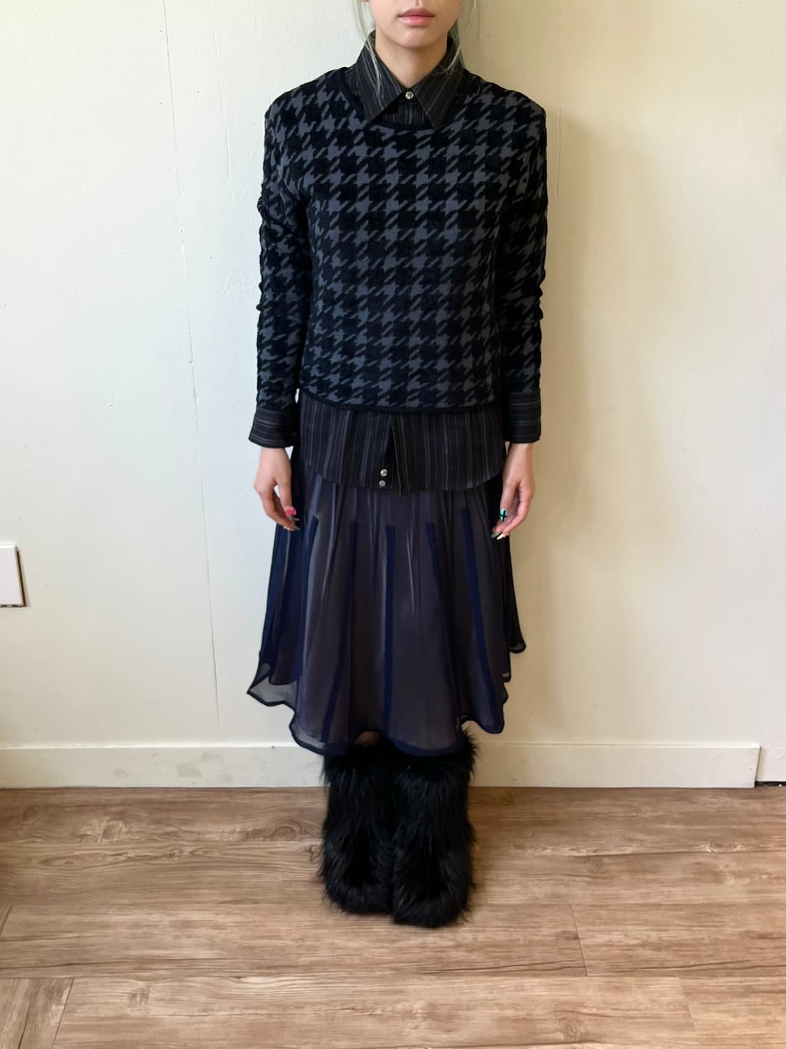 MACOS 크랙 패턴 크롭 스웨터 상품이미지5