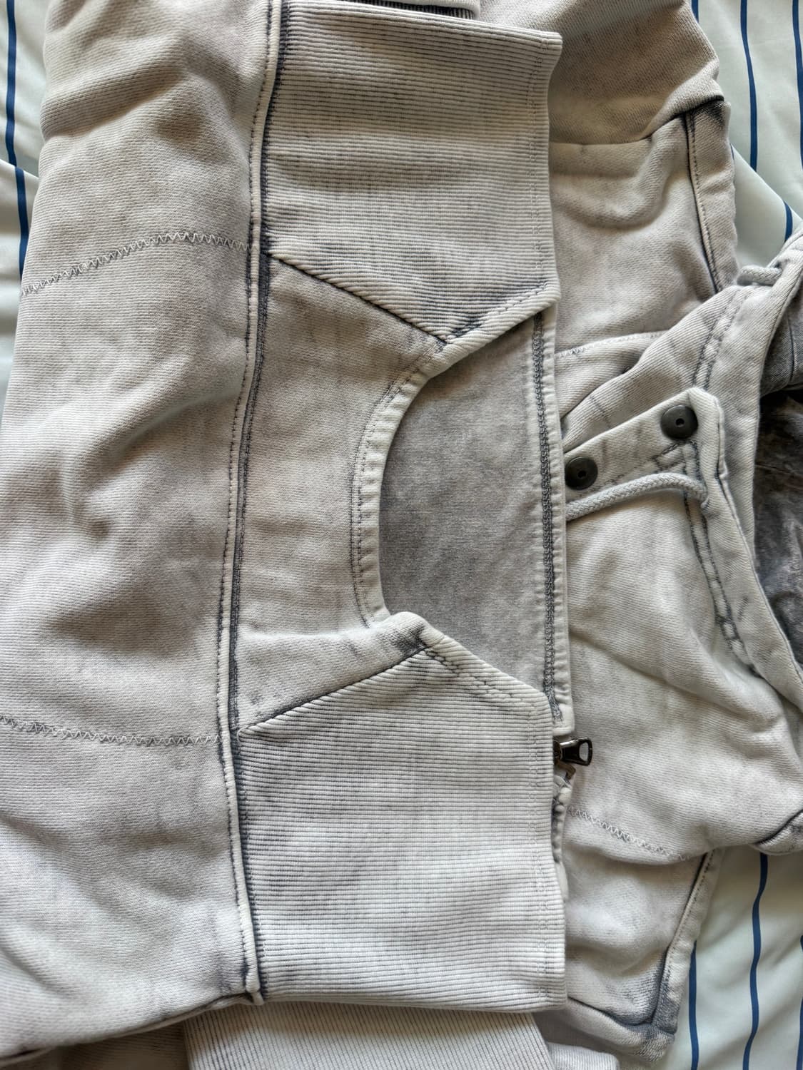 미스치프 ASYMMETRIC HOODIE ZIP-UP 판매 상품이미지8