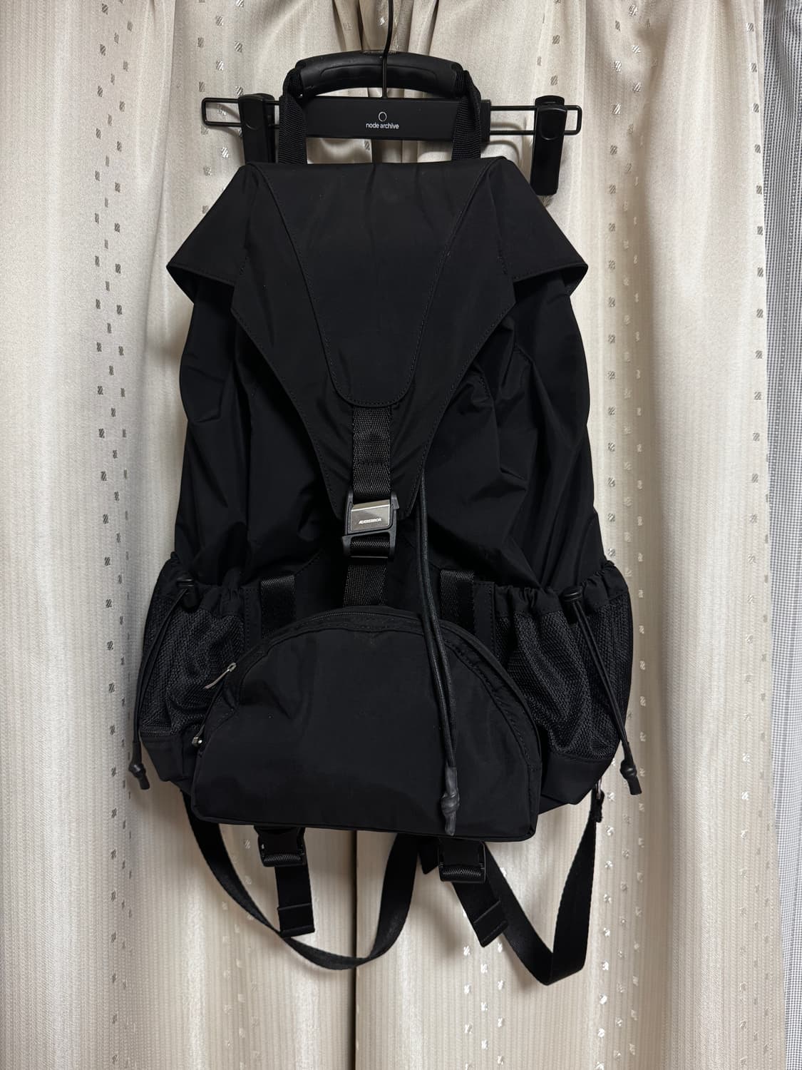 아더에러 바딘 백팩 상품이미지1