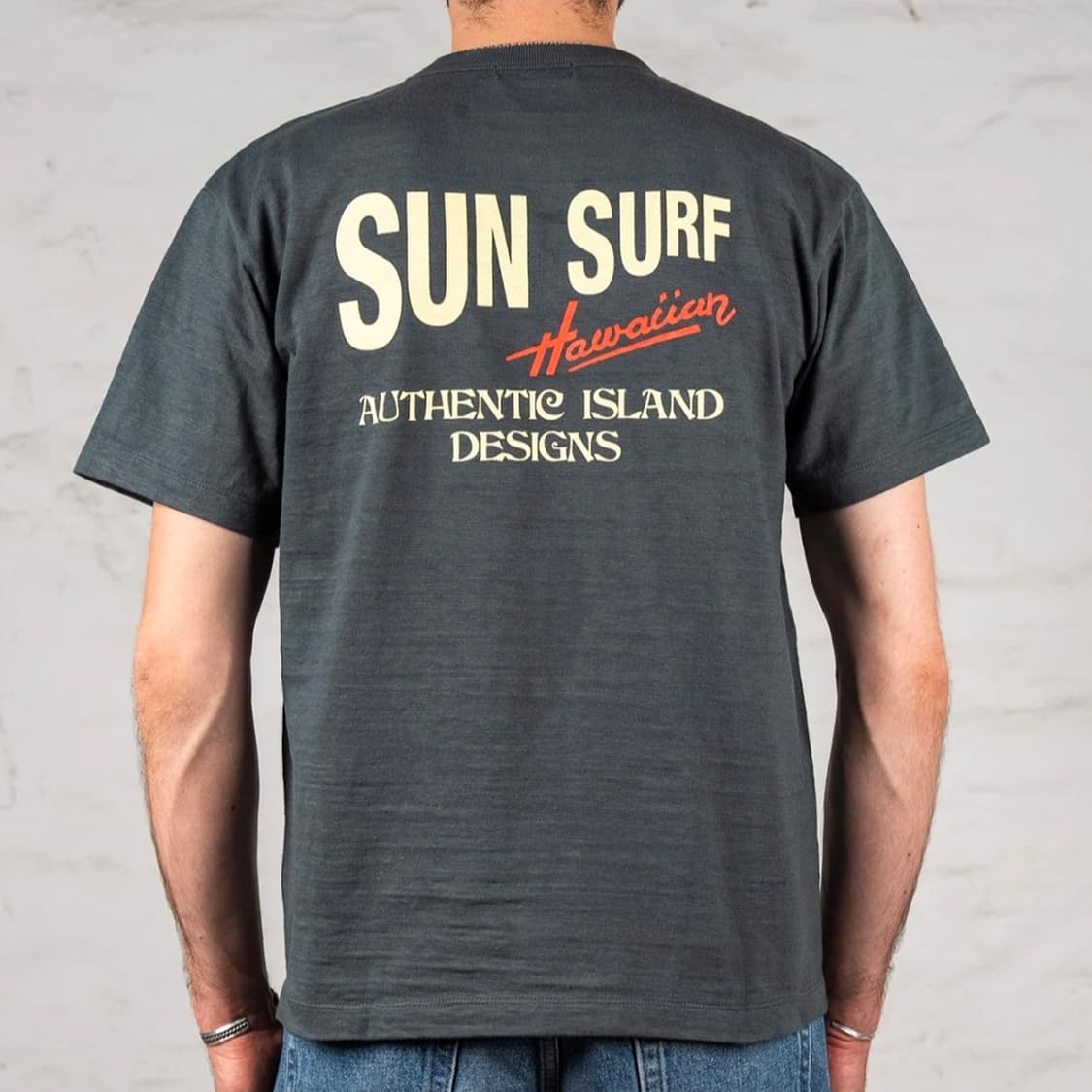 일본정품 선서프 면 라운드 반팔 티 남성 L 면티 챠콜 사랑봉봉 상품이미지2