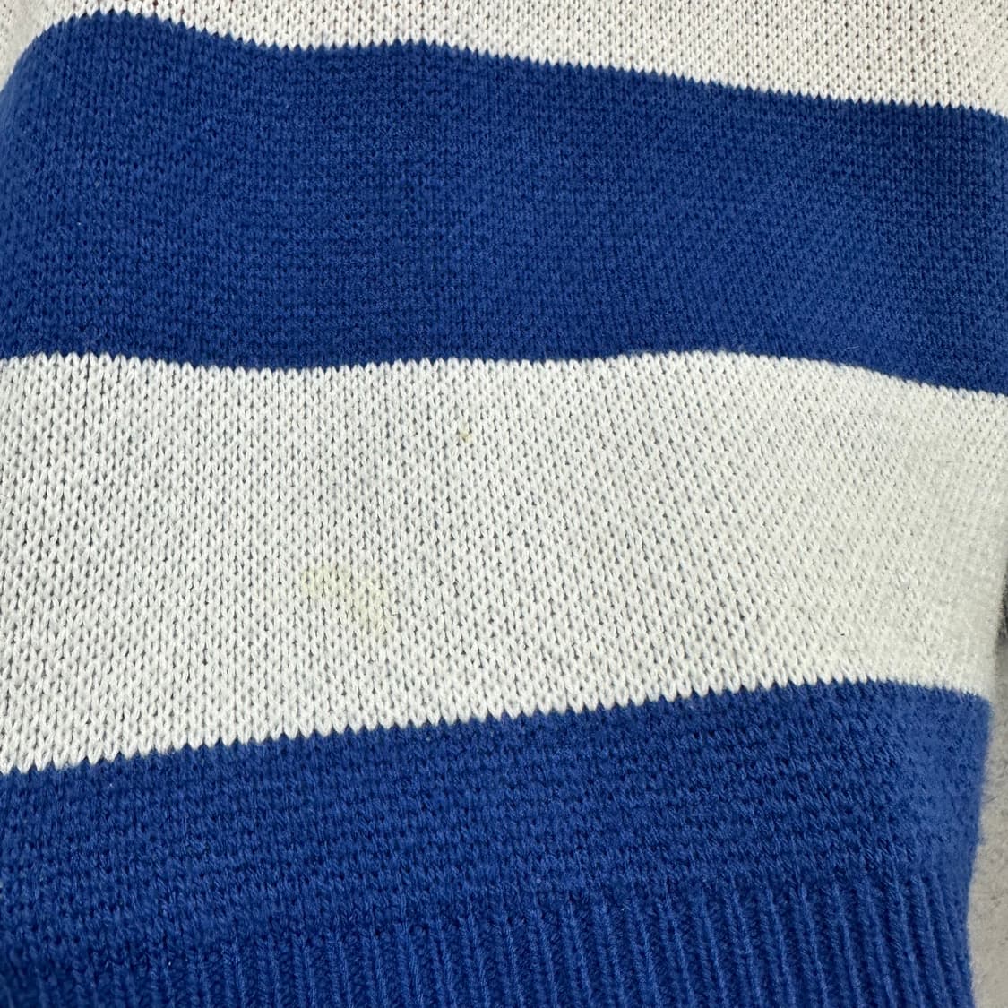 95 OiOi 오아이오아이 여자 오버핏 니트 상품이미지5