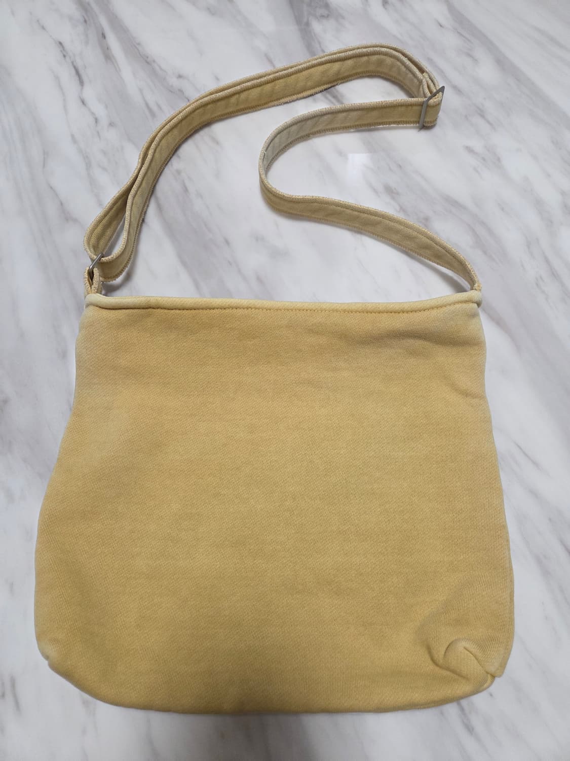 아이앱스튜디오 피그먼트 미니 크로스백 상품이미지2