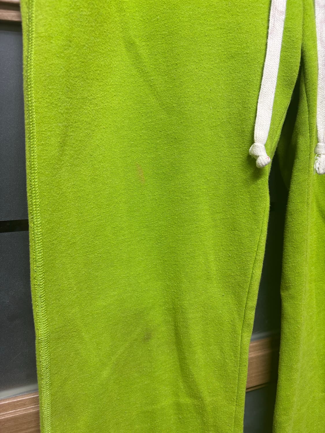 희귀.힐튼맛)) 홀리스터 로우라이즈 트랙팬츠 yellowgreen 상품이미지7