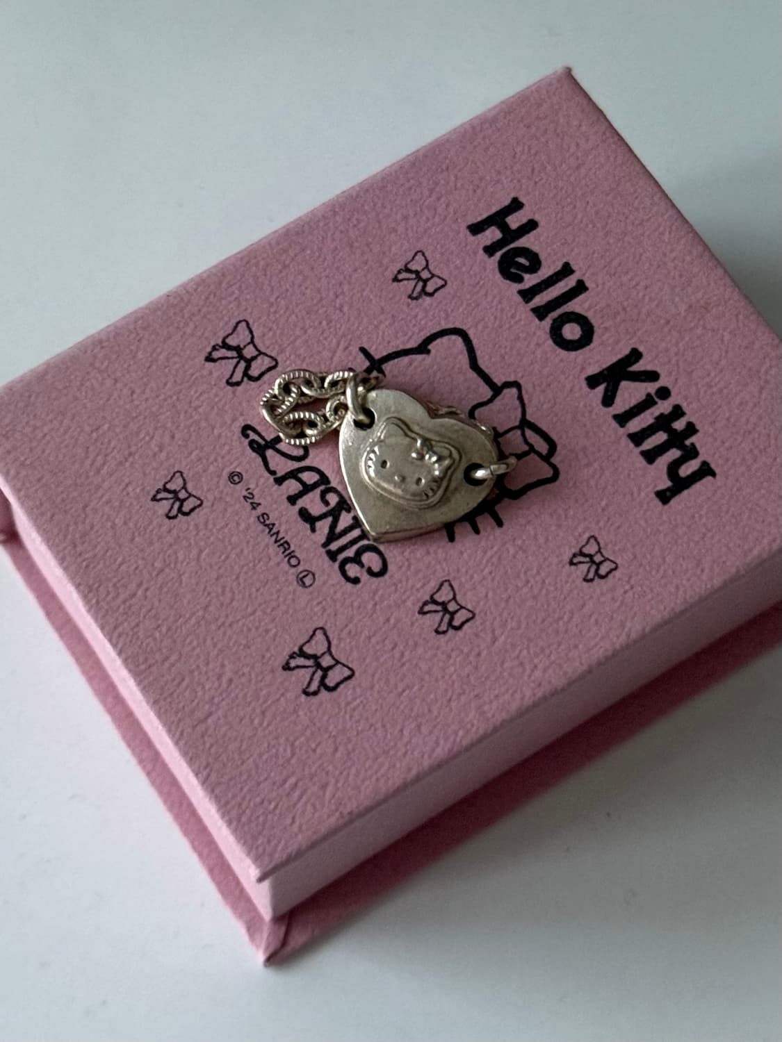 Hello Kitty Vintage Ring 상품이미지1