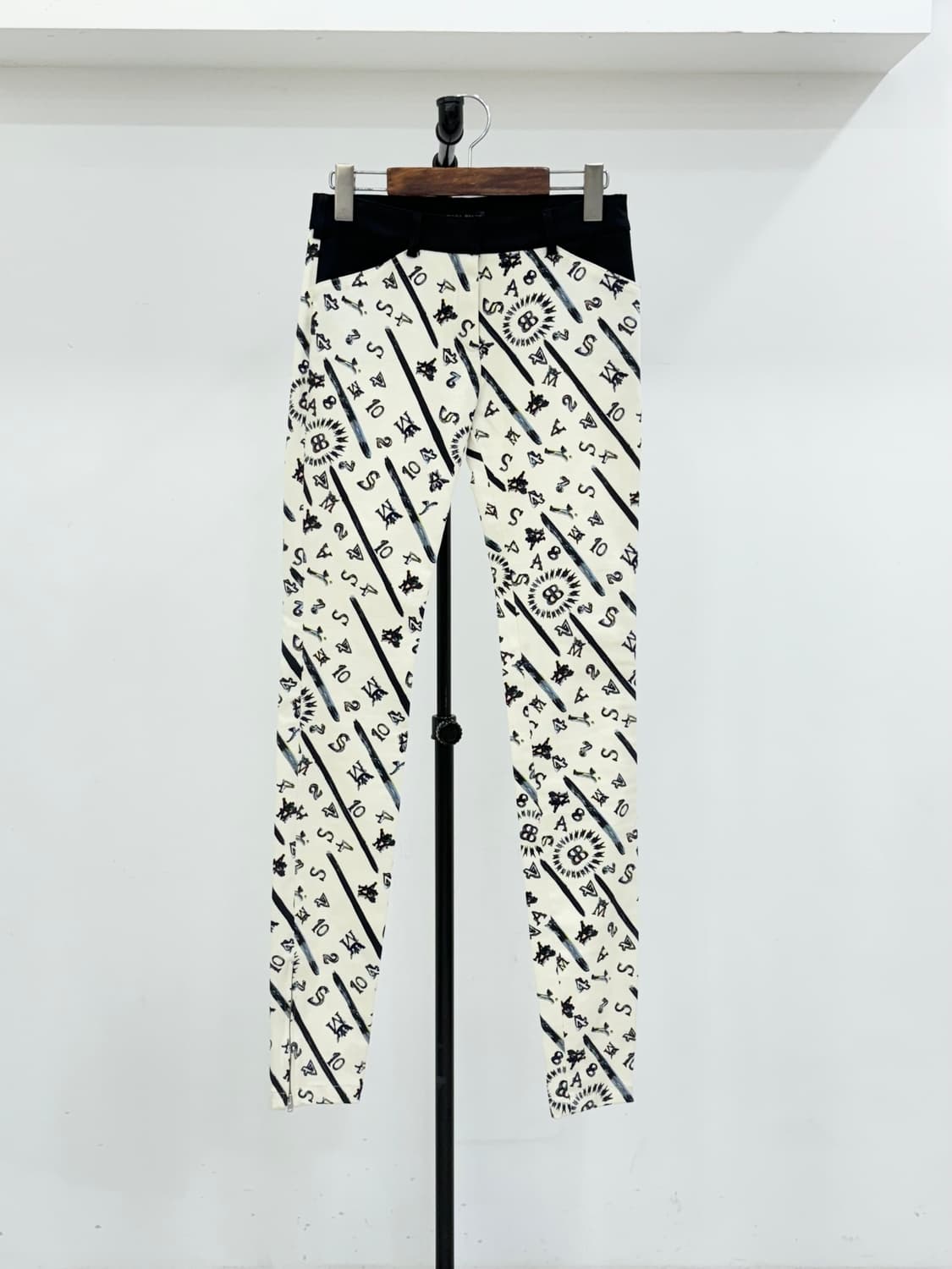 발렌시아가 여성 팬츠  상품이미지1