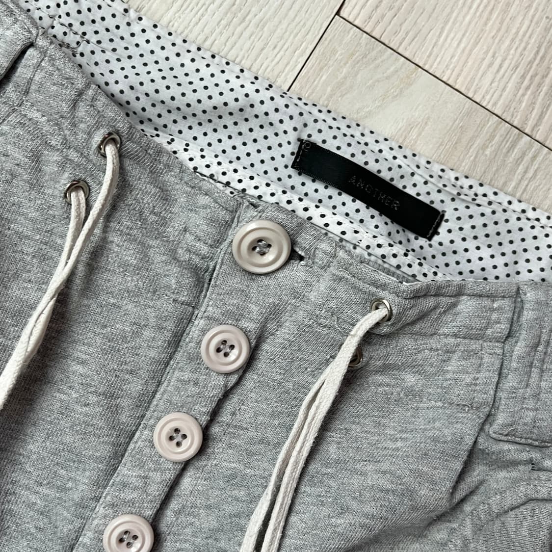 grey button mini skirt 상품이미지6