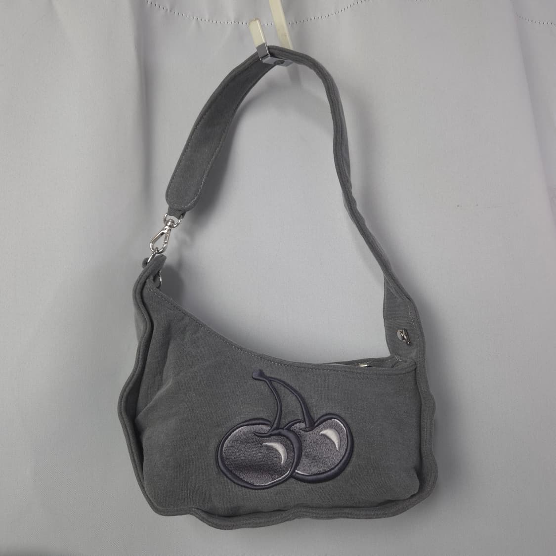 캘리즈X 키르시 숄더백 회색 그레이 상품이미지1