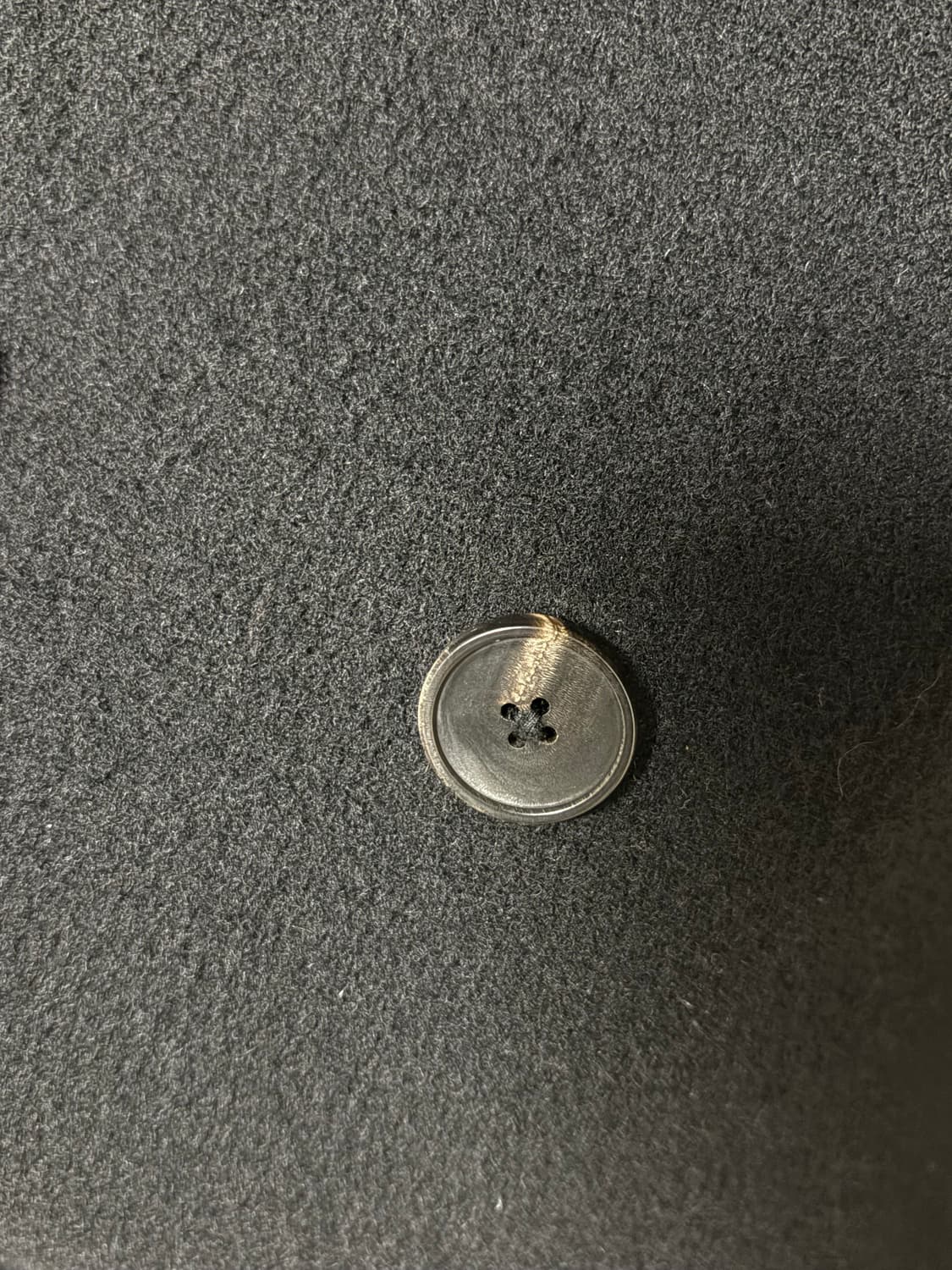 인사일런스 우먼 클래식 맥시 코트 블랙 상품이미지4