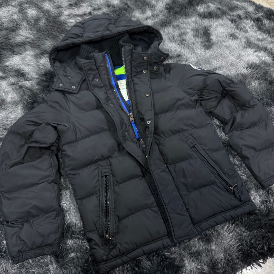 투티/0085 아베크롬비 블랙 패치로고 패딩 자켓 상품이미지4