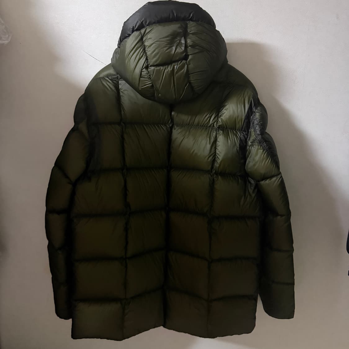 C.P 컴퍼니 25FW D.D쉘 롱패딩 L (105정도) 상품이미지3