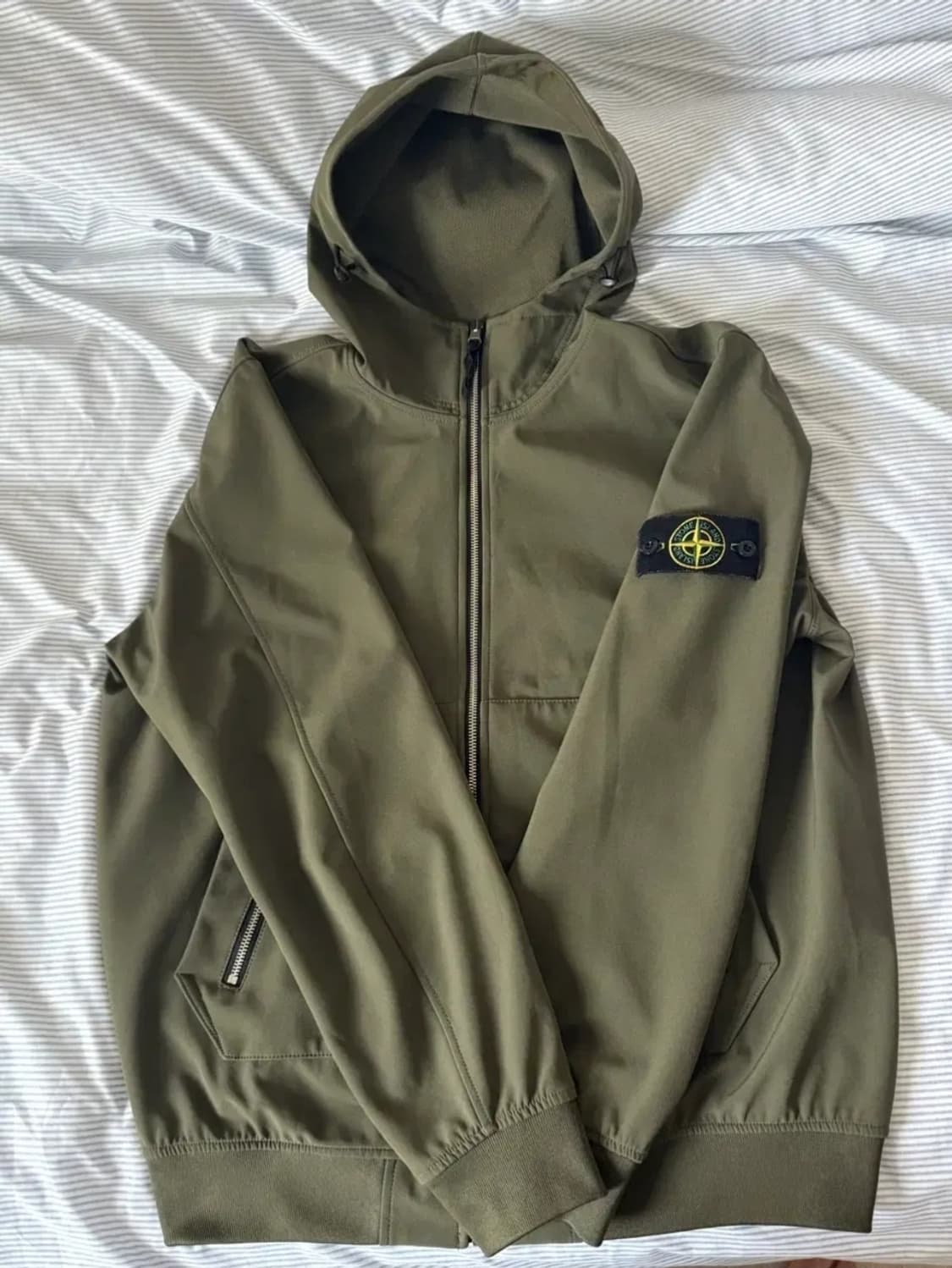 [정품/L] 스톤아일랜드 소프트쉘  상품이미지1