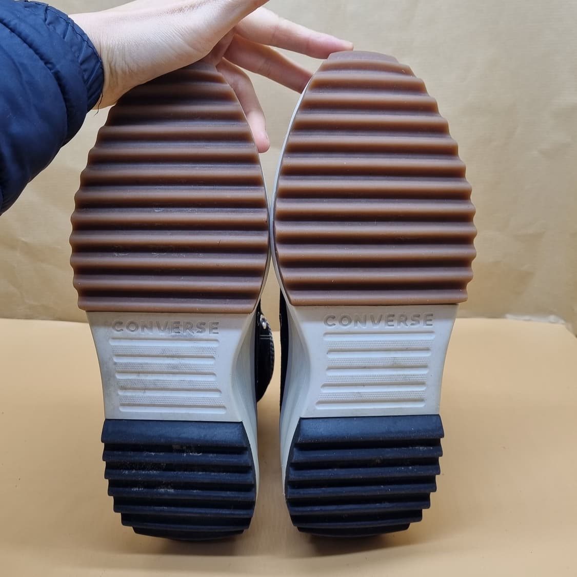 컨버스 런스타 하이크 블랙 남성하이탑260. 상품이미지3