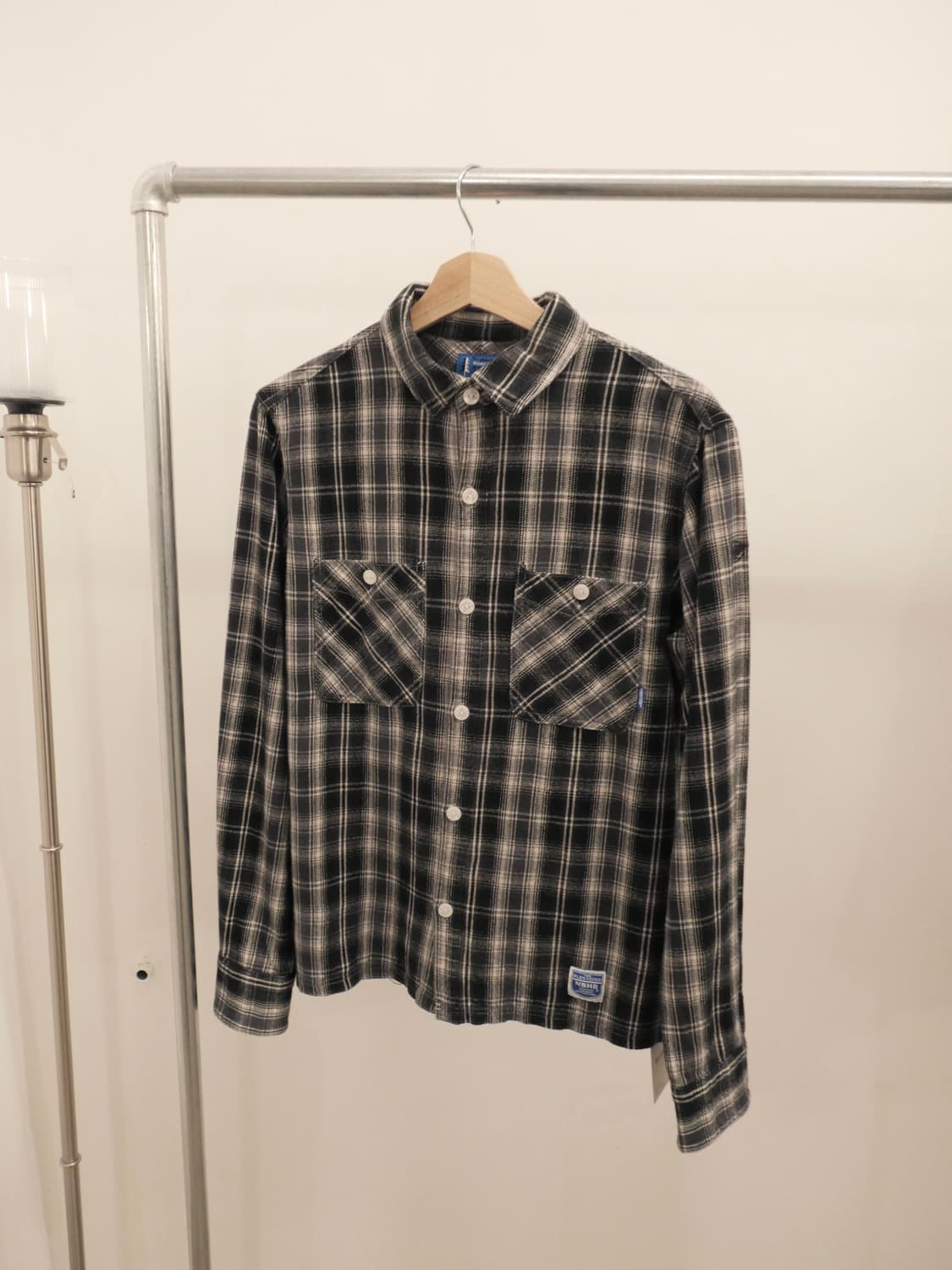 네이버후드 체크 셔츠 상품이미지1