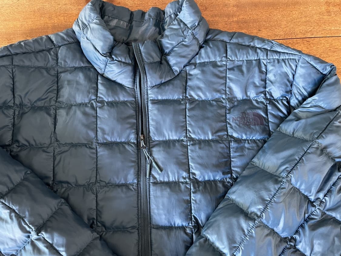 노스페이스 써모볼 에코 경량 자켓 블루 패딩 상품이미지2