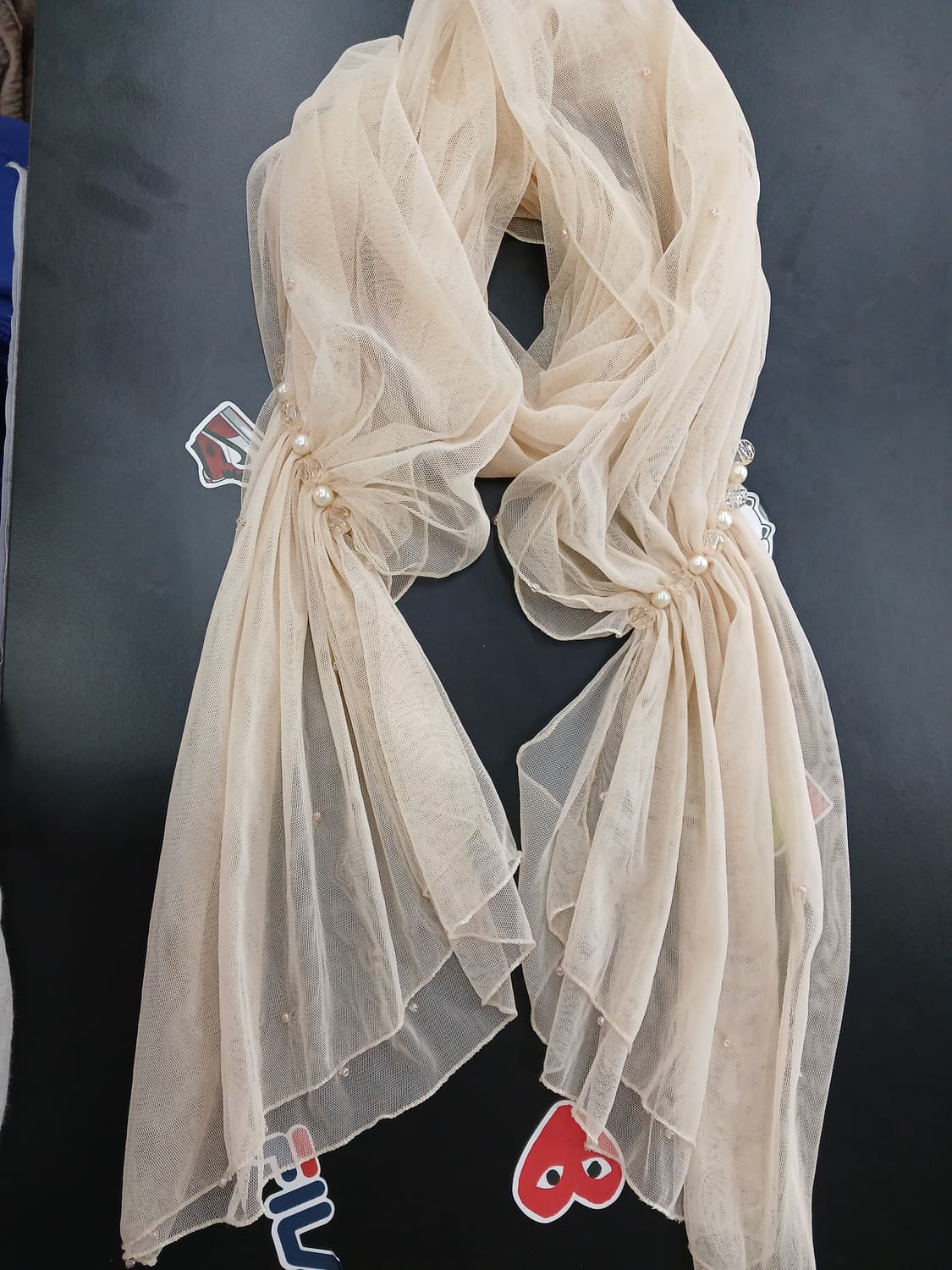 비즈 머플러 상품이미지1