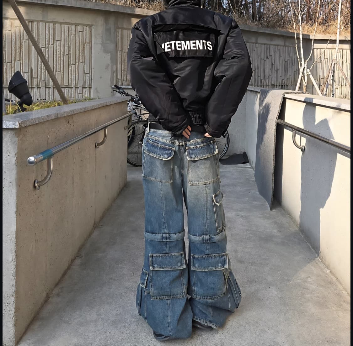 베트멍 112 리버시블 유틸리티 자켓 폴리스 크롭 봄버 블랙 상품이미지1