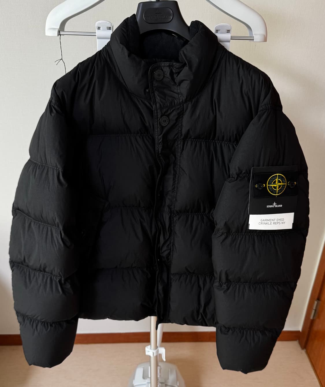 스톤아일랜드 25fw 4100010 크링클랩스 블랙 M 새상품 상품이미지1